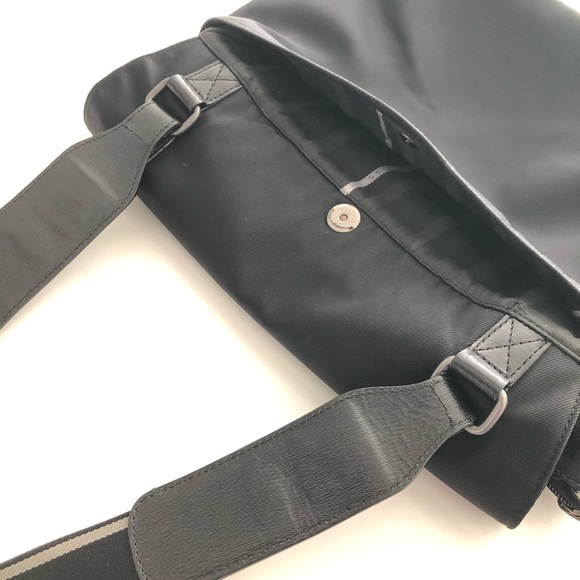 Hugo Boss Bags Hugo Boss Nylon Campaign Messenger Bag Poshmark